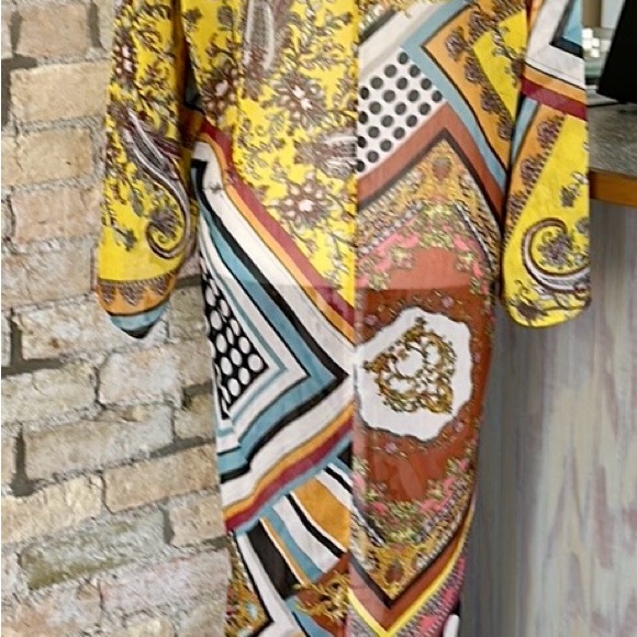 Unique design sheer wrap that ties at breast bone then full length sheer duster - Picture 7 of 8